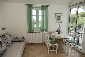 Apartments Tinka