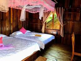 Green Bamboo Lodge
