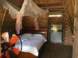 Green Bamboo Lodge