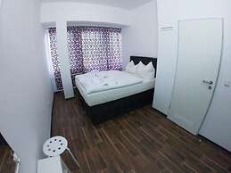 Ootel.com