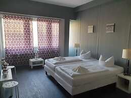 Ootel.com