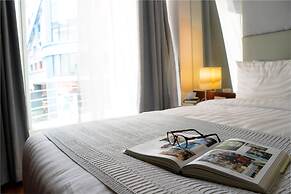 JJ Suites - Your Home on 11