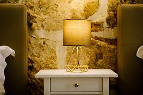 Regina Elena Charme Rooms