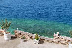 Blue Bay Hotel