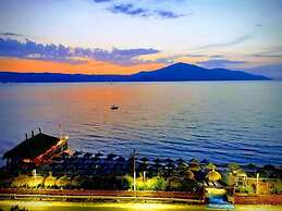 Pastarella Beachfront Resort