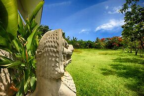 Q Bungalows