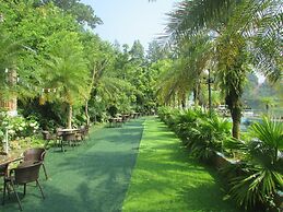 Truong Xuan Resort