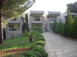 Pine Beach Boutique Hotel