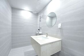 Brown-Dot Hotel Gwangyang Deokrye