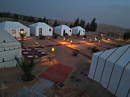 Sahara Magic Luxury Camp