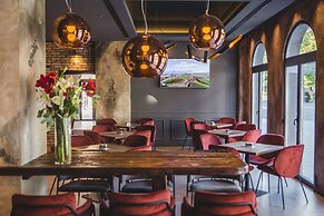 Boscovich Boutique Hotel