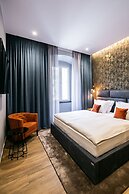 Teatro Suite & Rooms