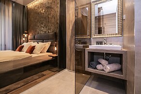 Teatro Suite & Rooms