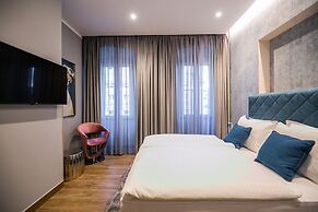 Teatro Suite & Rooms