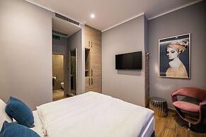 Teatro Suite & Rooms
