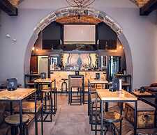 Teatro Suite & Rooms