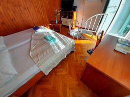 Rosmarinus Rubic studio