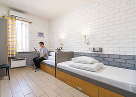 Freelander Work and Travel Hostel