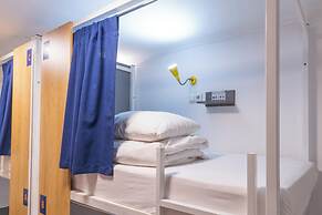 Freelander Work and Travel Hostel