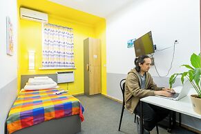 Freelander Work and Travel Hostel
