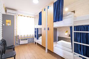 Freelander Work and Travel Hostel