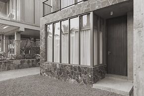 Harding Boutique Hotel