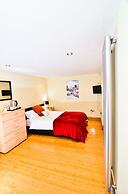 Thames view house