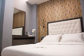 Dream Luxury Hotel