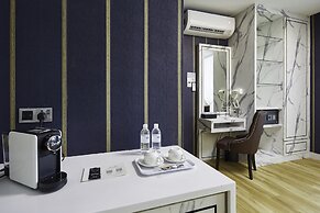 Dream Luxury Hotel