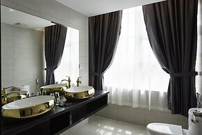 Dream Luxury Hotel