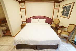 Xanadu Hostel