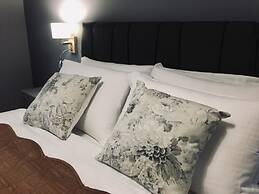 Metis Athens Suites