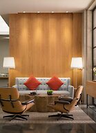 QI Hotel