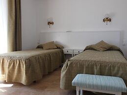 Hostal Port Fornells - Adults Only