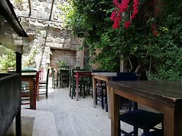 Gizli Bahce