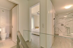 Ouzo Panoramic Houses 2, with private pool