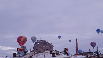 Capiedra Hotel