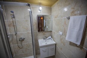 Capiedra Hotel