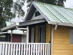 Tim's Seaside Hideout Resort