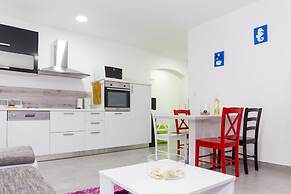 Apartments Dalmacija