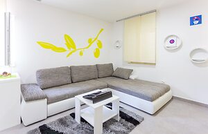 Apartments Dalmacija