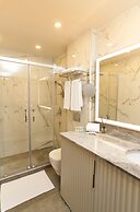 All Seasons Suites