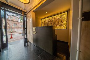 All Seasons Suites