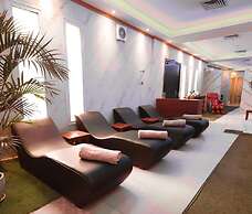 Byoot Bay Hotel & Resort