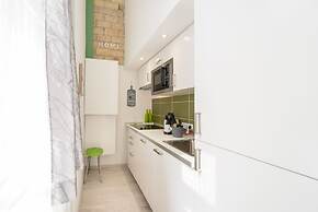 happy home Budapest FOX