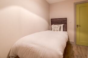 The Central Park Apartment 1
