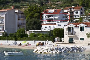 Apartment Topic near Beach