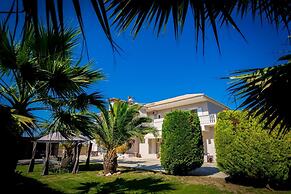 Denise Apartments