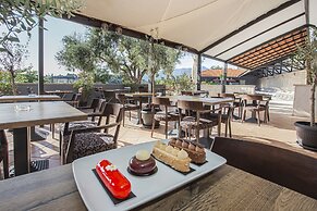 Hotel Lumbarda