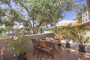 Hotel Lumbarda